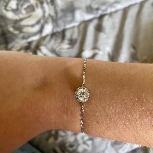 Swarovski Crystal Angelic Bracelet - Picture 6 of 6